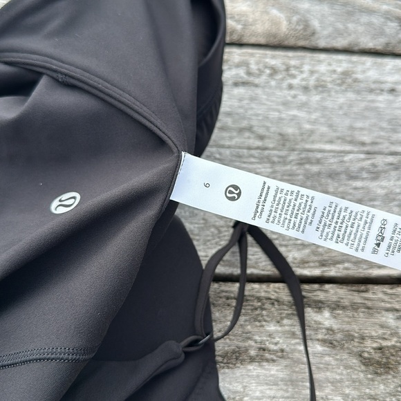 Lululemon Align Cropped Cami Tank Top Light Support, A/B Cup Black size 6 NWT - Picture 6 of 8